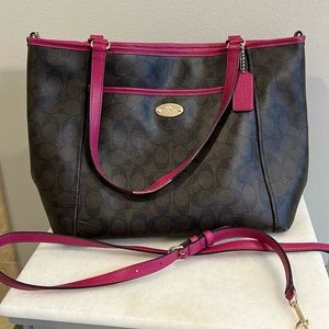 Coach Signature Leather Bag with Violet Trim